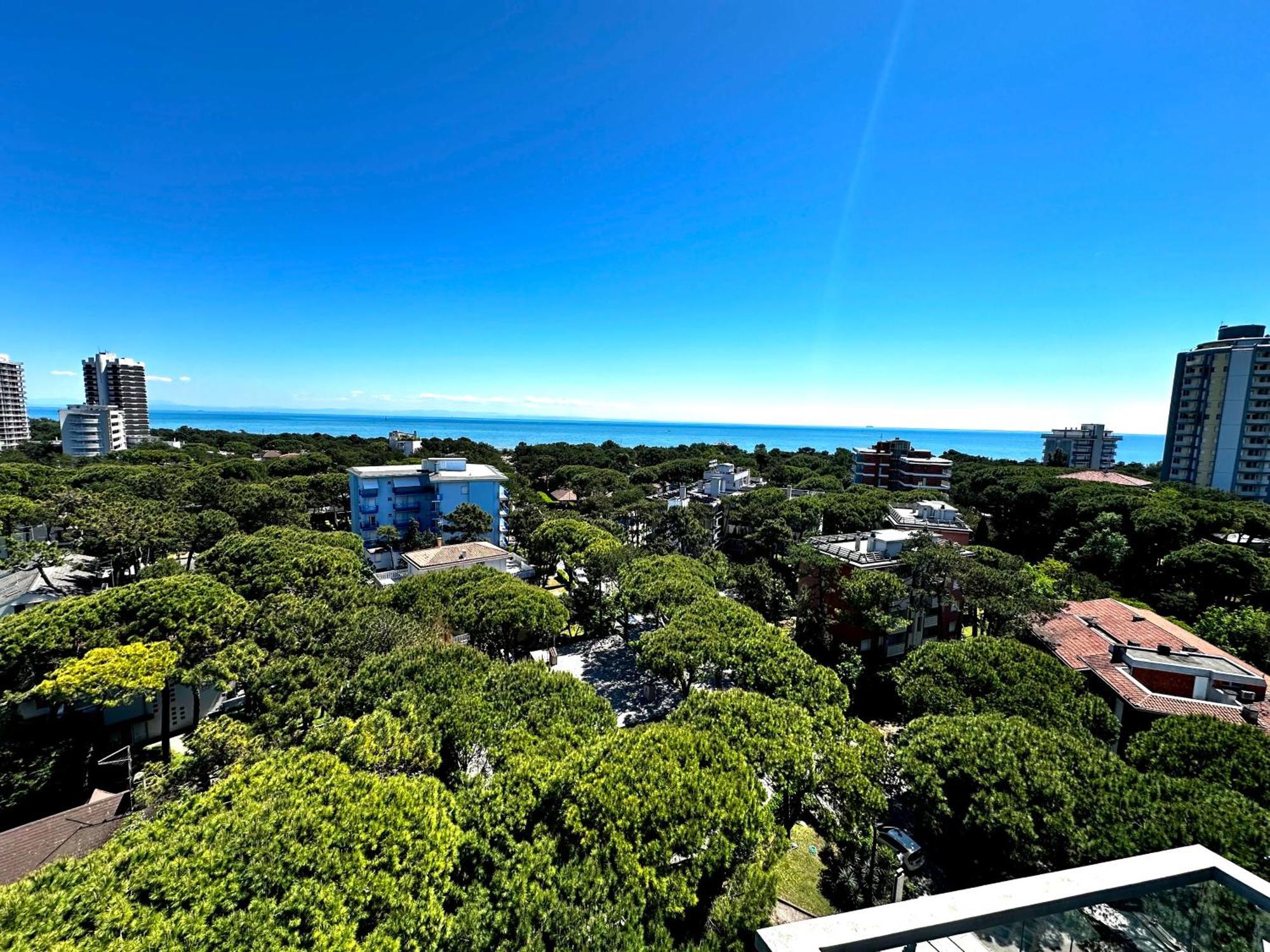 Penthouse Bellavista Apartment Lignano Sabbiadoro Exterior photo