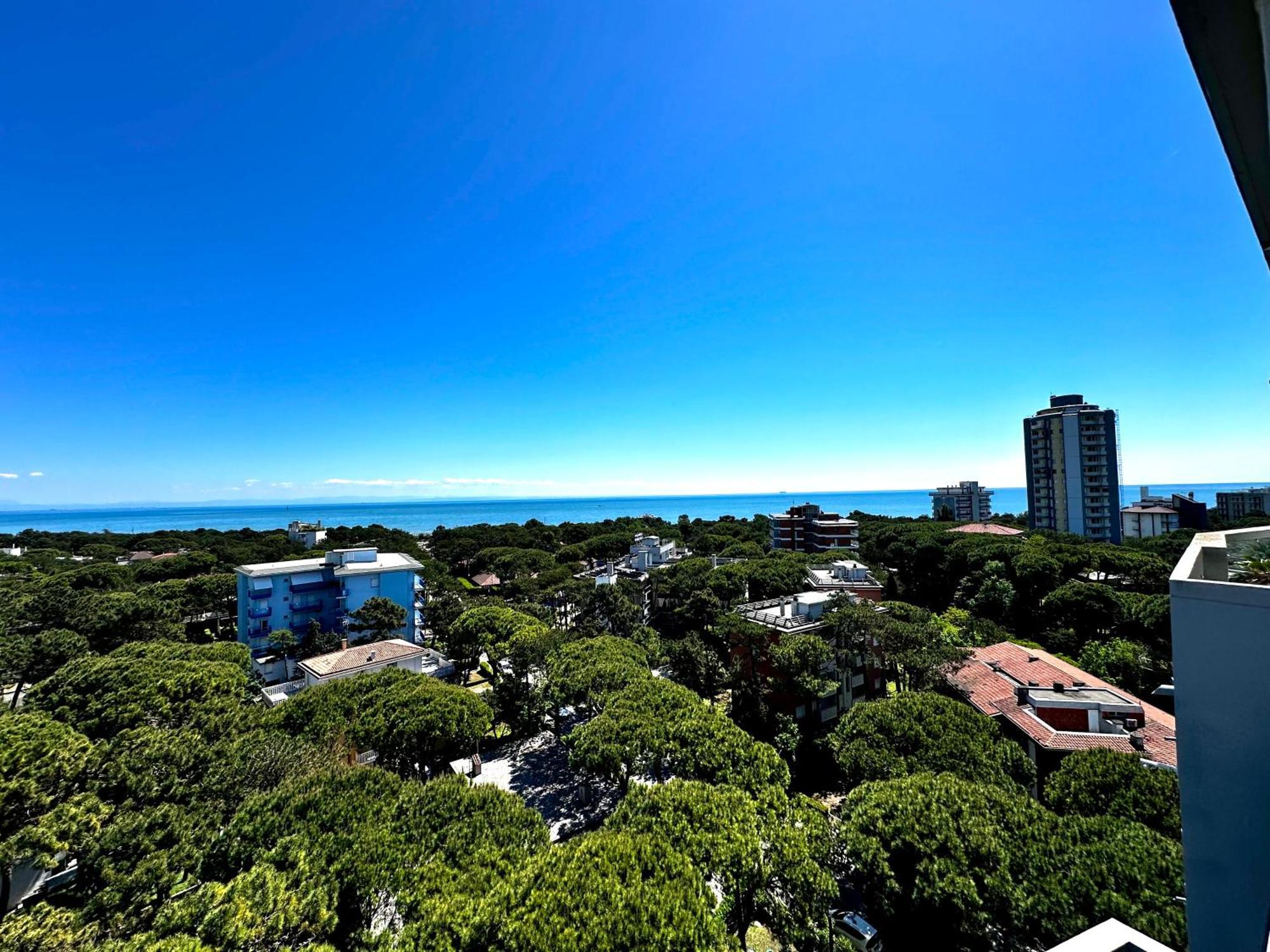 Penthouse Bellavista Apartment Lignano Sabbiadoro Exterior photo